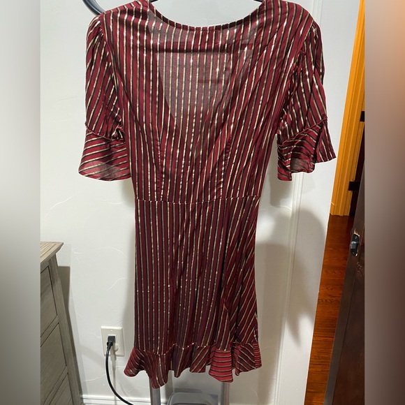 show me your MUMU wrap ruffle dress - Picture 3 of 3